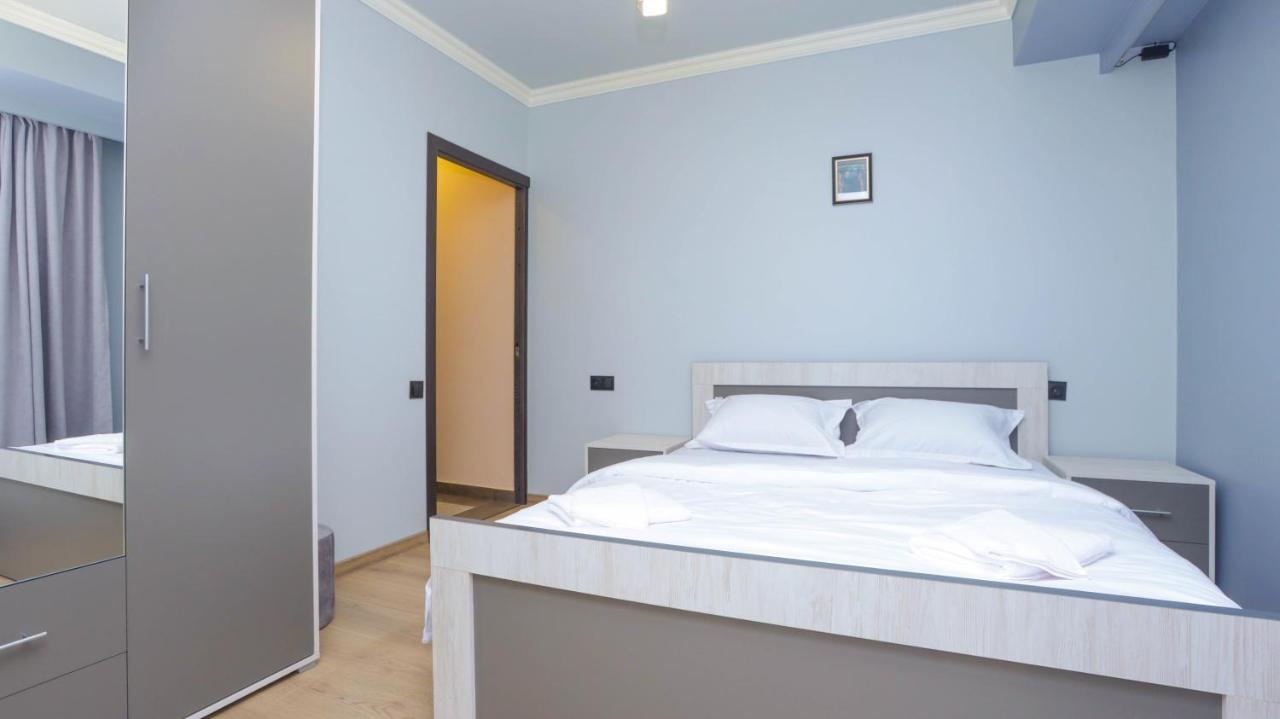 Stay Inn Apartments On Amiryan 15 Єреван Екстер'єр фото